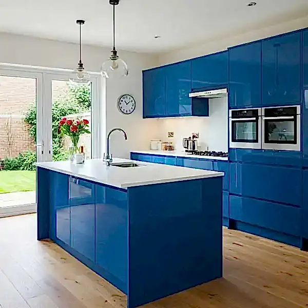 High Glos Mutfak Dekorasyonu